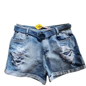 NWT Melinda Women's Distressed Jean Shorts w/Belt Size 42 (US 10)